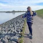 Laura Schwarze - @schwarzelaura - Instagram