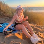 Laura - @laurascofieldd - Instagram