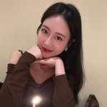 Laura - @lauraseng - Instagram