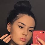 Laura Sideris - @laura.sideris - Instagram