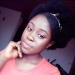 Laura Sims - @laura.sims.5895 - Instagram