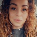 Laura Sims - @simslaura24 - Instagram