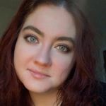Laura Sledge - @lulubean115 - Instagram