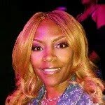 Laura Banks-Starks - @designer_chick66 - Instagram