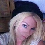 Laura Stoneman - @lushuslaura26 - Instagram