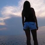 Laura Straub - @screamitloudlauri - Instagram