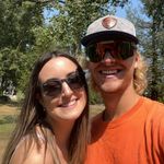 Laura Strom - @laurastrom14 - Instagram