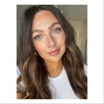 Laura Talbot - @lauratalb27 - Instagram