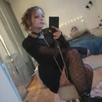 Laura - @lauratech.exe - Instagram