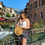 Laura - @laurateller_ - Instagram