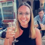 Laura Teller - @laura_tler - Instagram
