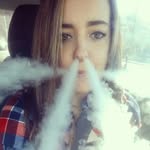 Laura Terry - @lauraa_vapes1122 - Instagram