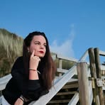 Laura Layanah Testu - Facebook