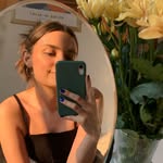 Laura - @laura.theismann - Instagram