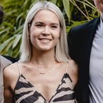 Laura - @laura_theis_ - Instagram