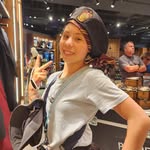 Laura Theis - @lauraliberty15 - Instagram