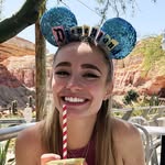 Laura Theisen - @laura_theisen - Instagram