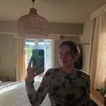 Laura - @lauratiller - Instagram
