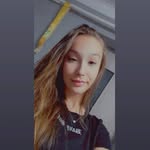 Laura Török - @toroklaura0421 - Instagram