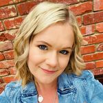 Laura Town - @lauramaytown - Instagram
