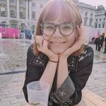 Laura Rebecca Townend - @laura_townend - Instagram