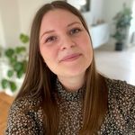 LAURA TROLLE - @lauratrolle - Instagram