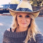 Laura Tweedy - @thelaurat - Instagram