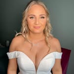 Laura Humphreys - @lauramhumphreys - Instagram