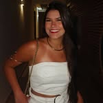 Laura Valle - @lauravallee_ - Instagram