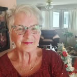 Lauretta Vanstone - @laurettavanstone - Instagram