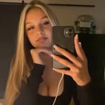 Laura˚ʚ♡ɞ˚ - @laura_vargova07 - Instagram