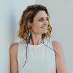 𝖫𝖺𝗎𝗋𝖺 𝖶𝖺𝗂𝗍𝖾: Yoga • Massage • Retreats - @laurawaiteyoga - Instagram
