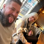 Laura Walker - @laurawalker48 - Instagram