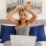 Laura | Digital Success Secrets | Crohn’s Disease Warrior - @digital.success.secrets - Instagram