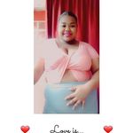 Laura Wesley - @laura.wesley.7927408 - Instagram