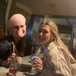 Laura🪐🦖🪩🦕 - @laurawhiteside - Instagram