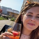 Laura Wickman - @laurawickman - Instagram