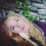 Laura Witham - @princess.n.the.tower - Instagram