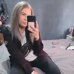 Laura Yardley - @laura_yardleyxx - Instagram