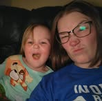 Laura Zenner - Facebook