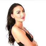 Laura Zeppieri - @laura__zeppieri - Instagram