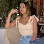 Laurelis De La Cruz - @laureliscruz - Instagram
