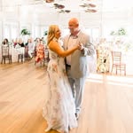 Laurel Hewett Fox - @laurelhewettfox - Instagram