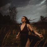 Rowan Laurel Kerr - @iti_iskitini - Instagram