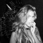 Laurel King - @gdbxjjs - Instagram