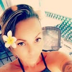 Laurel Lau - @atownswife - Instagram