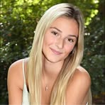 Lauren Bard - Facebook