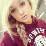 Lauren Devoe - @laurendevoe - Instagram