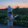 lo☮️🤍💿 - @laurendeyoung - TikTok