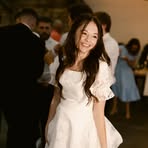 Lauren Earl - Facebook